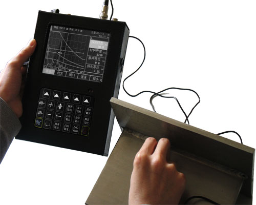 LBUT30/30B數(shù)字超聲波探傷儀(圖2) LBUT30/30B數(shù)字超聲波探傷儀(圖2)